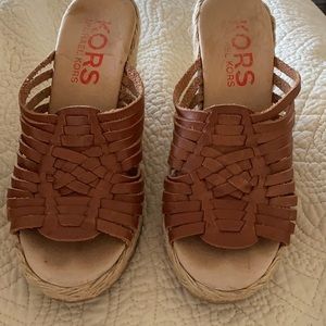 michael kora platform espadrilles